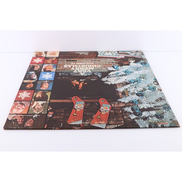 A Very Merry Christmas Vol. 4 1970 Stereo Vinyl LP Record Terra Haute CSS 1464 - Picture 6 of 16